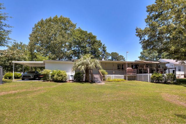 1430 Copeland Drive, Manning, SC 29102