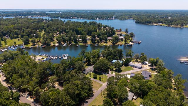1430 Copeland Drive, Manning, SC 29102