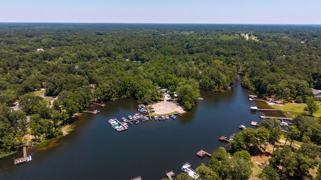 1430 Copeland Drive, Manning, SC 29102