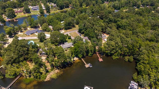 1430 Copeland Drive, Manning, SC 29102