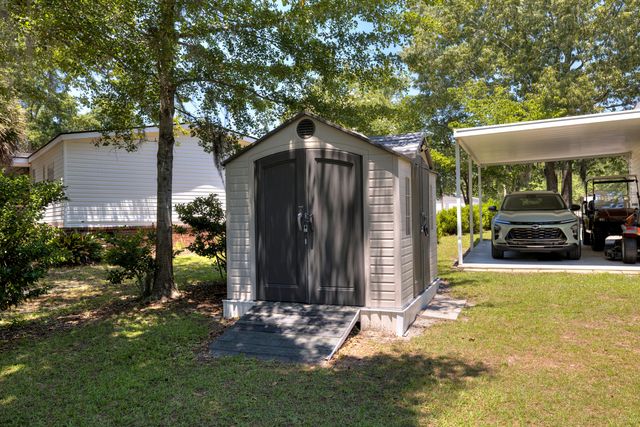 1430 Copeland Drive, Manning, SC 29102