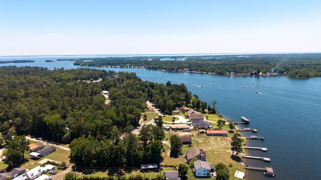 1430 Copeland Drive, Manning, SC 29102