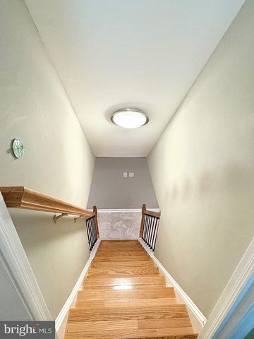 5218 KENSTAN DR, Temple Hills, MD 20748