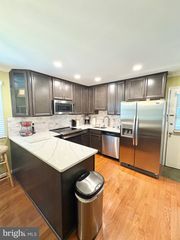5218 KENSTAN DR, Temple Hills, MD 20748