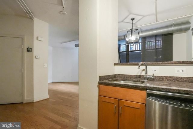 2020 12TH ST NW #T05, Washington, DC 20009