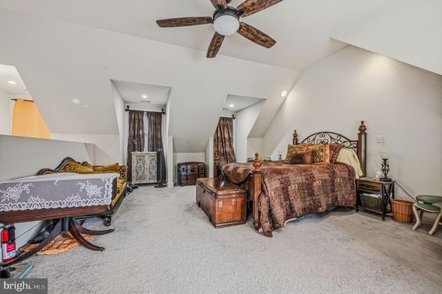 203 NORTHBANK RD, Landenberg, PA 19350