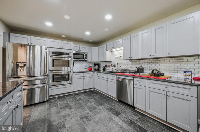 203 NORTHBANK RD, Landenberg, PA 19350
