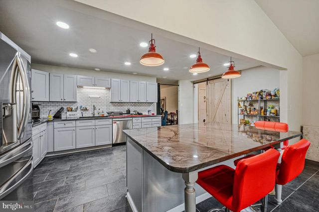 203 NORTHBANK RD, Landenberg, PA 19350