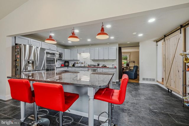 203 NORTHBANK RD, Landenberg, PA 19350