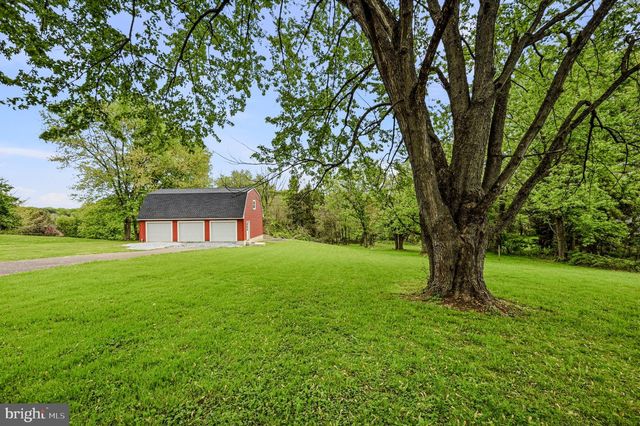 203 NORTHBANK RD, Landenberg, PA 19350