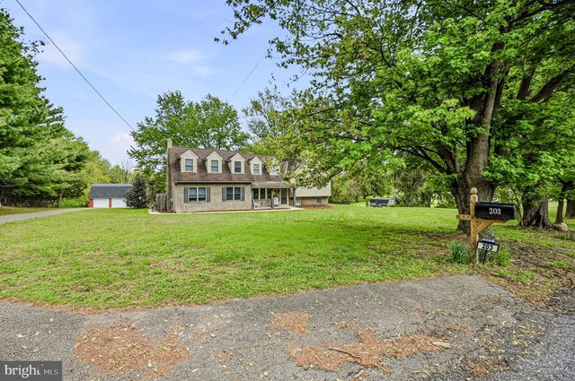 203 NORTHBANK RD, Landenberg, PA 19350