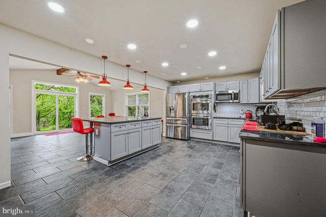 203 NORTHBANK RD, Landenberg, PA 19350