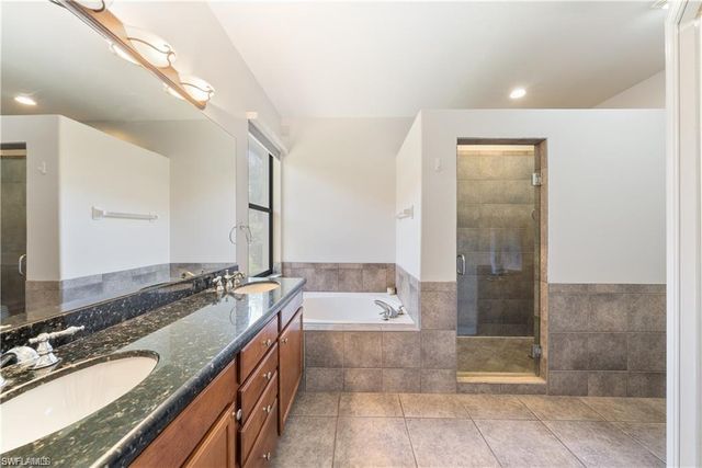 14864 Indigo Lakes CIR, Naples, FL 34119