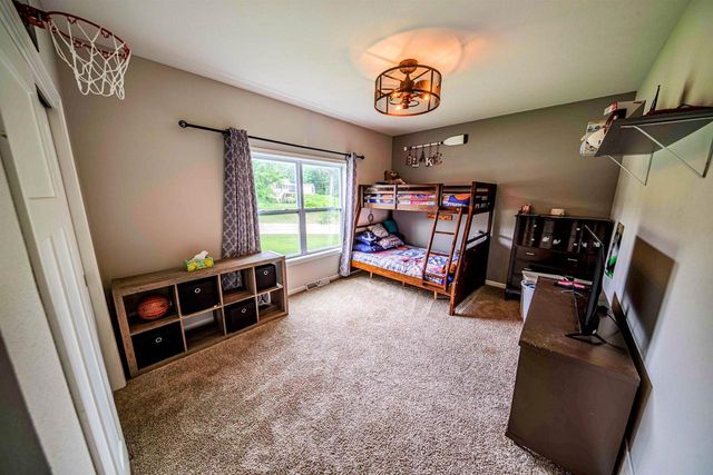 314 Glen Becker Trail, Wisconsin Dells, WI 53965