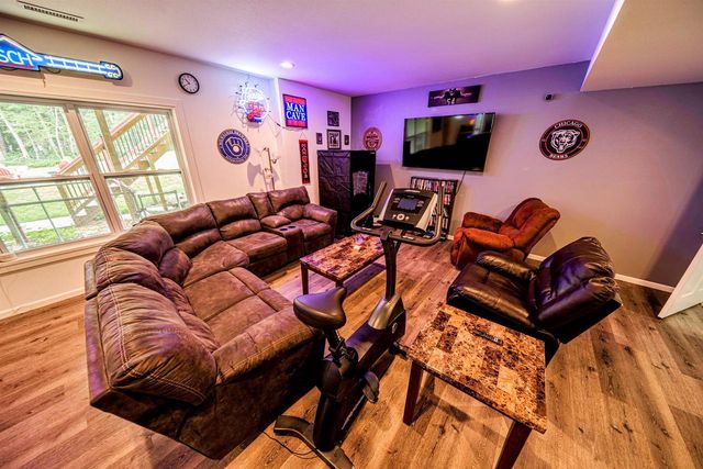 314 Glen Becker Trail, Wisconsin Dells, WI 53965