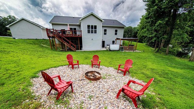 314 Glen Becker Trail, Wisconsin Dells, WI 53965