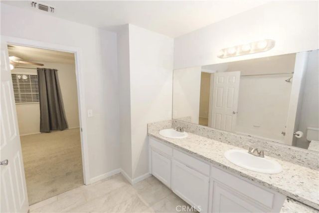 5810 W Tenaya, Fresno, CA 93722