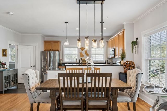 241 Etiwan Pointe Drive Unit 117-1, Mount Pleasant, SC 29464