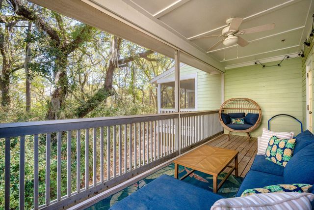 241 Etiwan Pointe Drive Unit 117-1, Mount Pleasant, SC 29464