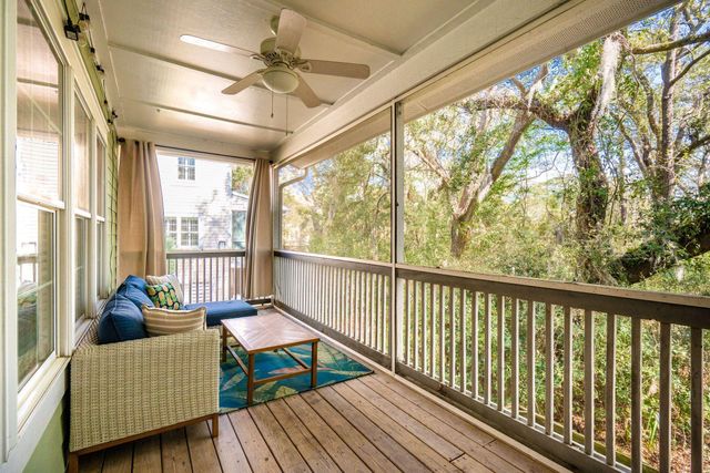 241 Etiwan Pointe Drive Unit 117-1, Mount Pleasant, SC 29464