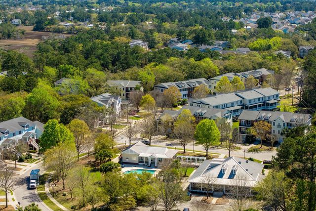 241 Etiwan Pointe Drive Unit 117-1, Mount Pleasant, SC 29464