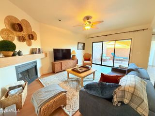 5640 E BELL Road 1010, Scottsdale, AZ 85254