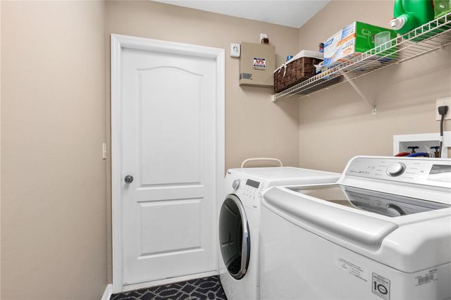 825 WOODDUSK DRIVE, Port Orange, FL 32127