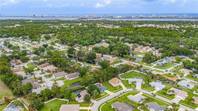 825 WOODDUSK DRIVE, Port Orange, FL 32127