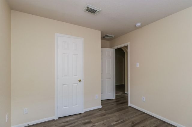 32323 Summer Park Lane, Conroe, TX 77385