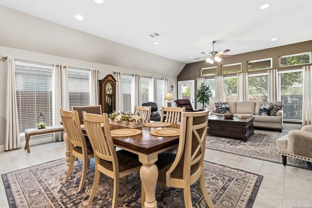 629 Volme, New Braunfels, TX 78130