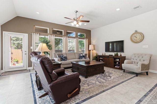 629 Volme, New Braunfels, TX 78130