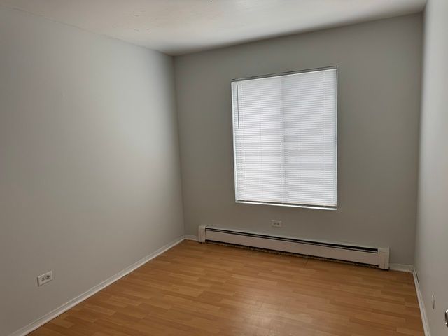 291 Gregory Street 12, Aurora, IL 60504