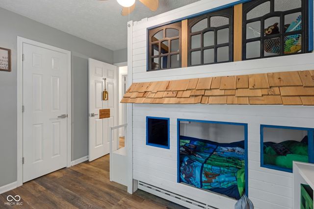 1015 E Killian Drive, Mooresville, IN 46158