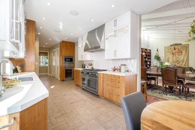 3611 CEDARBRAE Lane, San Diego, CA 92106