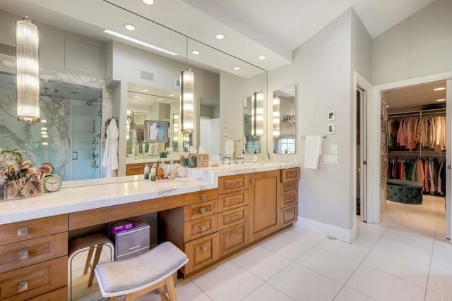 3611 CEDARBRAE Lane, San Diego, CA 92106