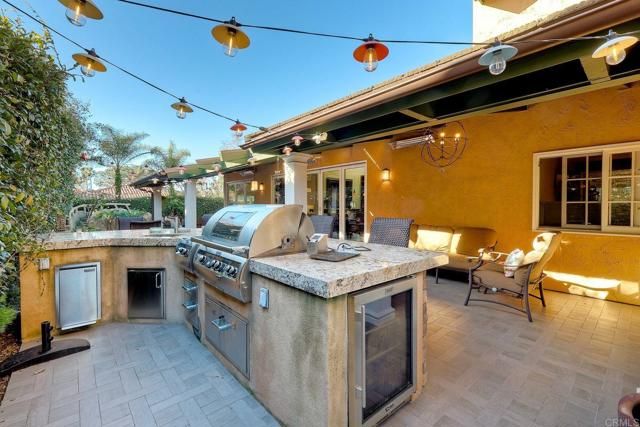 3611 CEDARBRAE Lane, San Diego, CA 92106