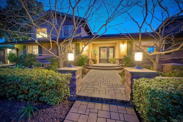 3611 CEDARBRAE Lane, San Diego, CA 92106