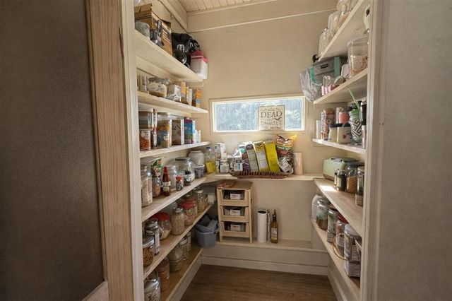 314 E Pershing Street, New Iberia, LA 70560