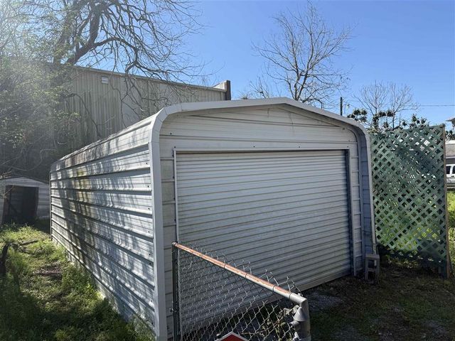 314 E Pershing Street, New Iberia, LA 70560