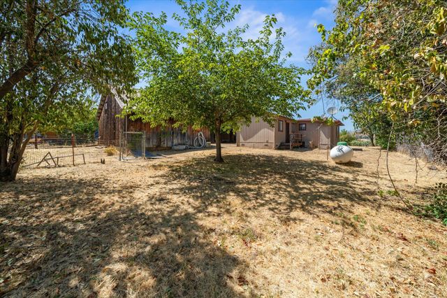 6535 Placer Road, Igo, CA 96047