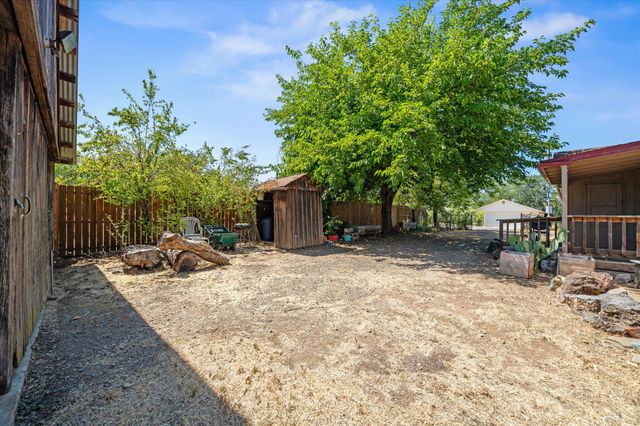 6535 Placer Road, Igo, CA 96047