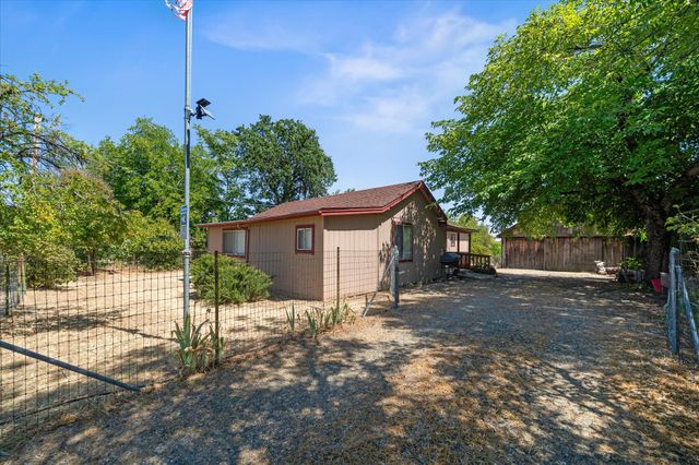 6535 Placer Road, Igo, CA 96047