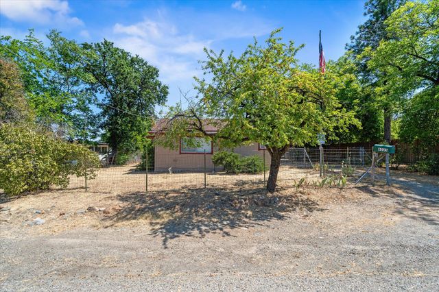 6535 Placer Road, Igo, CA 96047