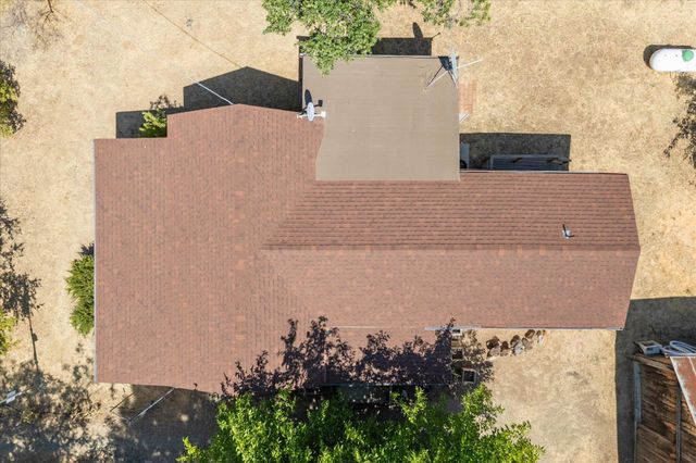 6535 Placer Road, Igo, CA 96047