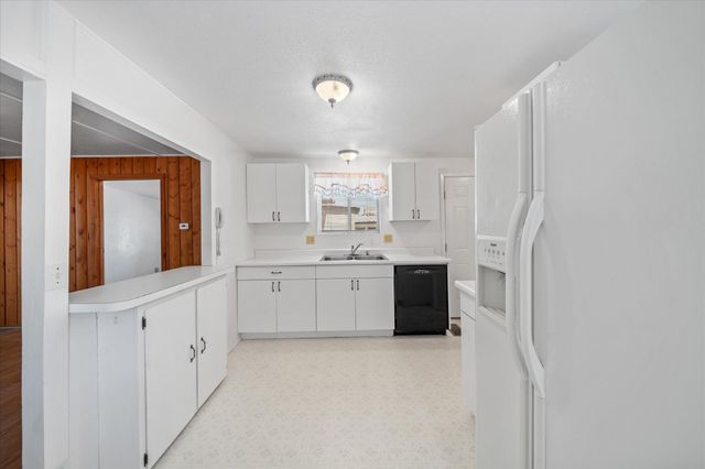 6535 Placer Road, Igo, CA 96047