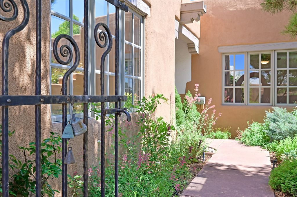 3101 Old Pecos Trail 675, Santa Fe, NM 87505