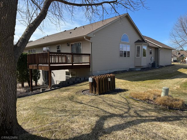 12757 Ferrara Avenue N, Hugo, MN 55038