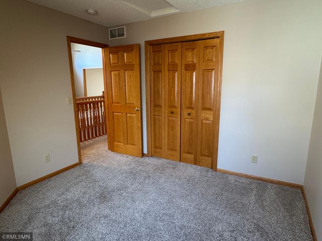 12757 Ferrara Avenue N, Hugo, MN 55038