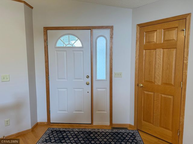 12757 Ferrara Avenue N, Hugo, MN 55038