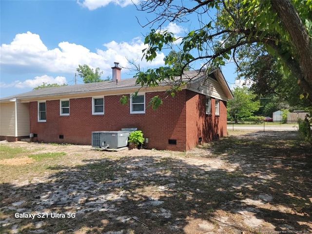 1403 Morrison Avenue, Spring Lake, NC 28390